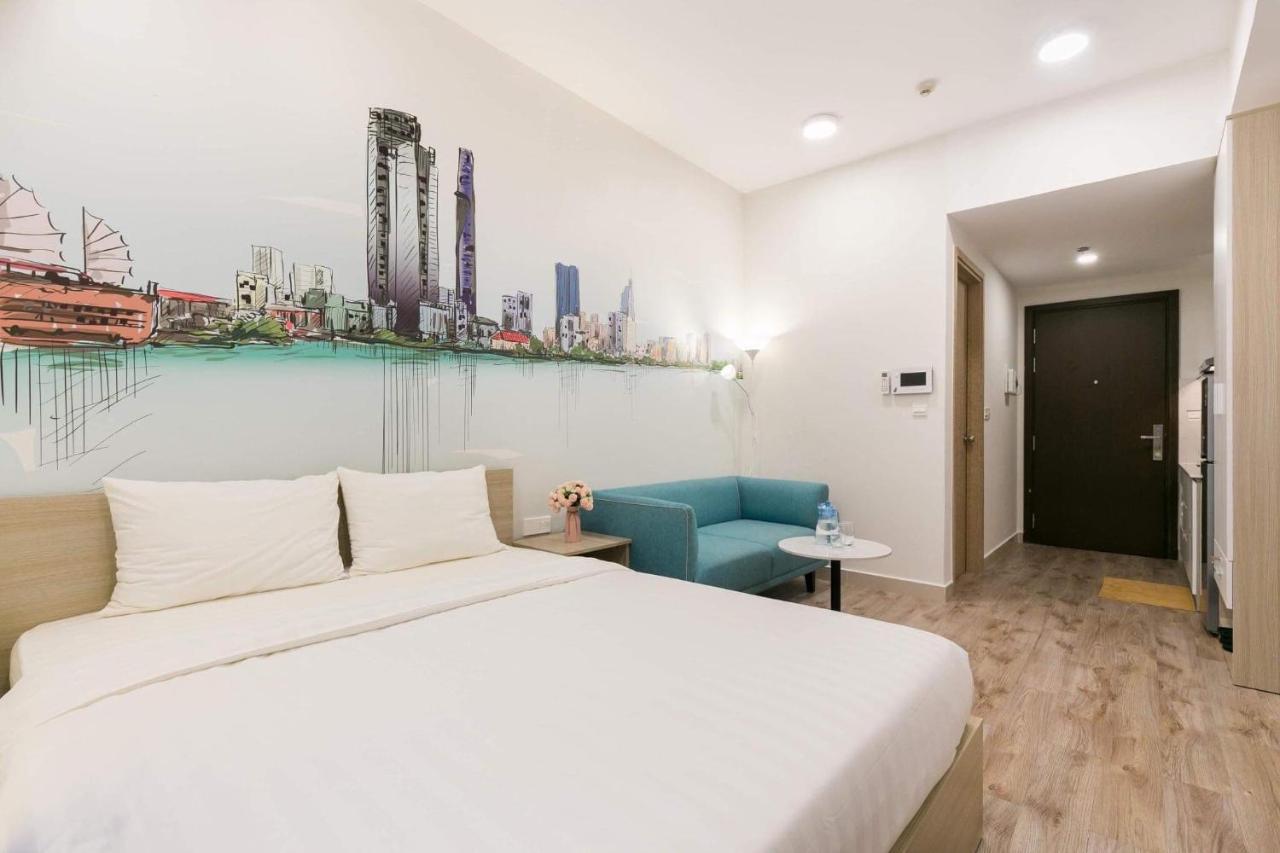 Yo'S Homes Rivergate Apartment Infinity Pool Near District 1 Ho Chi Minh City Exterior photo